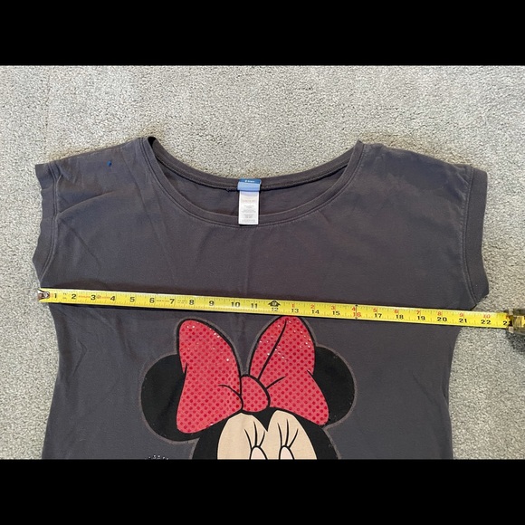 Disney Minnie Mouse T-shirt with flattering fit - Picture 8 of 8